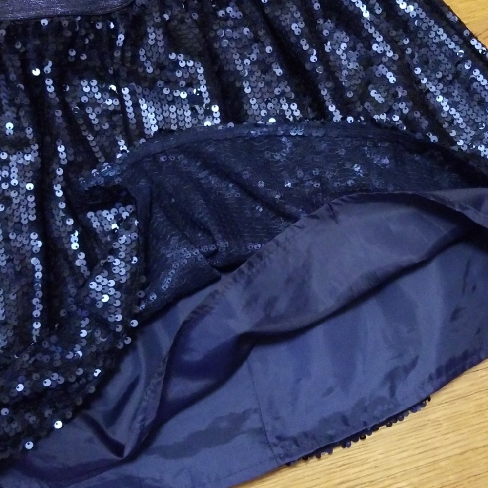 *SOLD* Cat & Jack Navy Blue Girl's Sequin skirt - Picture 3 of 4